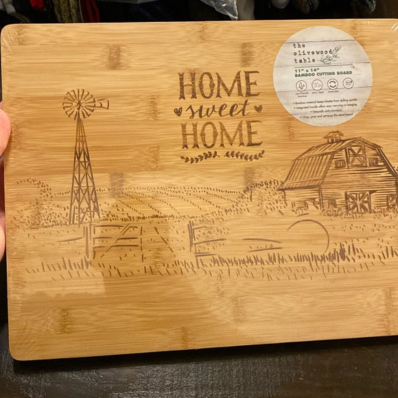 Bamboo Cutting Board - Picture 1 of 2